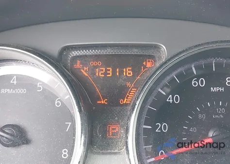 2014 Nissan Versa Note Sv z USA, uszkodzony, nr VIN 3N1CE2CP0EL415173